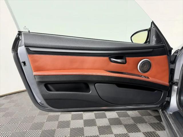 2011 BMW M3 Standard