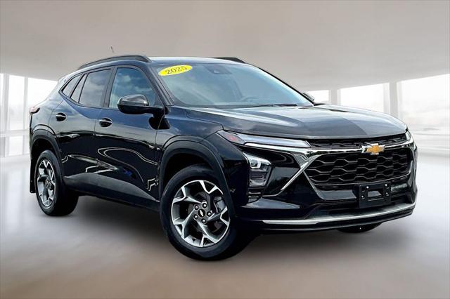 2025 Chevrolet Trax FWD LT for sale in Milford, CT