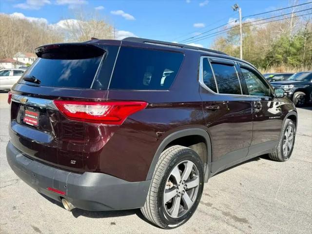 2020 Chevrolet Traverse AWD LT Leather