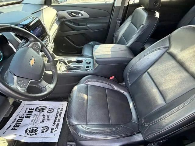2020 Chevrolet Traverse AWD LT Leather