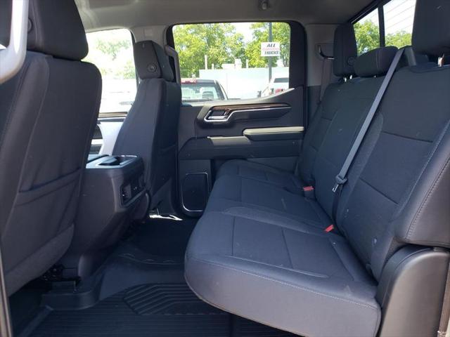 2026 Chevrolet Silverado 1500 4WD Crew Cab Standard Bed LT