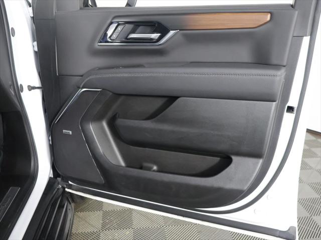 2025 GMC Yukon XL 4WD Denali