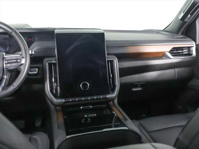 2025 GMC Yukon XL 4WD Denali
