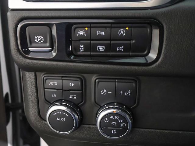 2025 GMC Yukon XL 4WD Denali