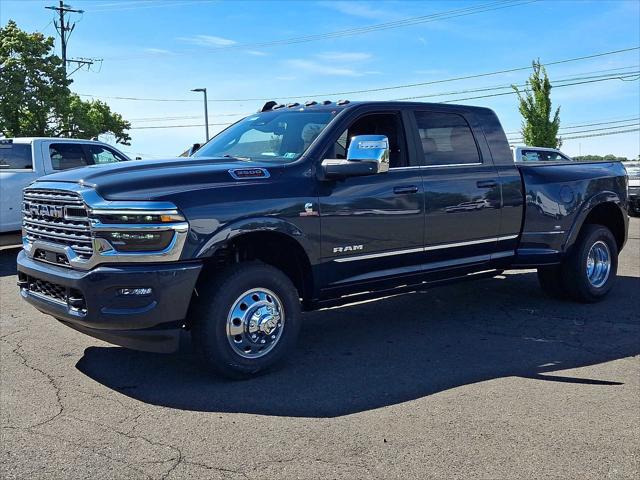 2026 RAM Ram 3500 RAM 3500 LIMITED MEGA CAB 4X4 64 BOX 2026 RAM Ram 3500 RAM 3500 LIMITED MEGA CAB 4X4 64 BOX