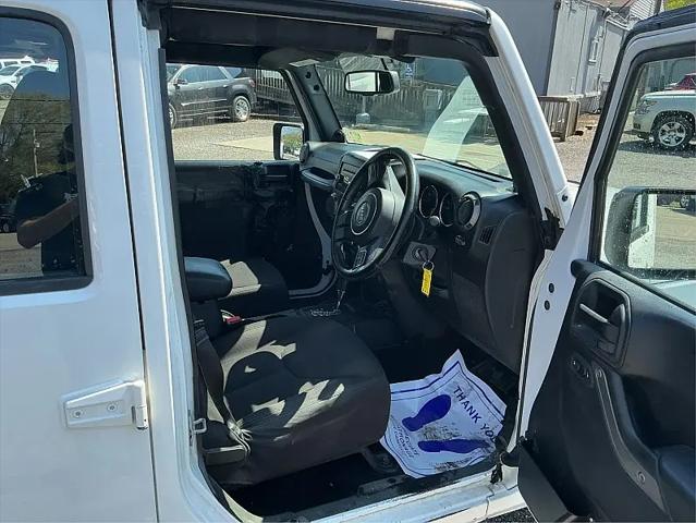 2014 Jeep Wrangler Unlimited Sport RHD