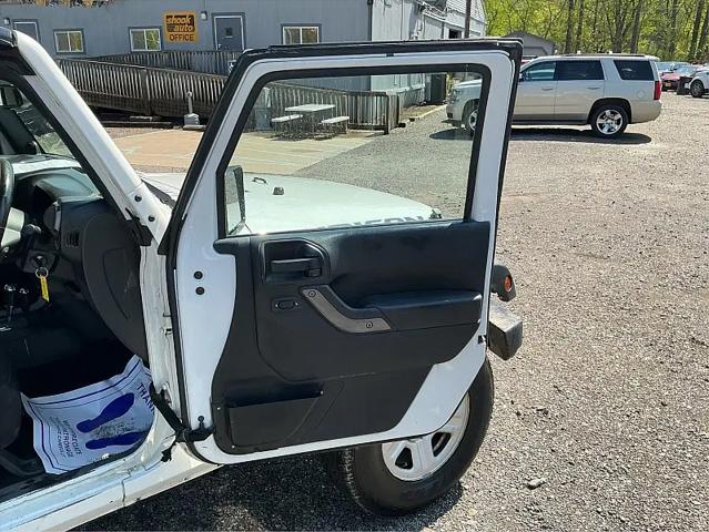 2014 Jeep Wrangler Unlimited Sport RHD