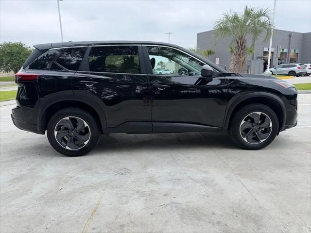 2025 Nissan Rogue SV FWD