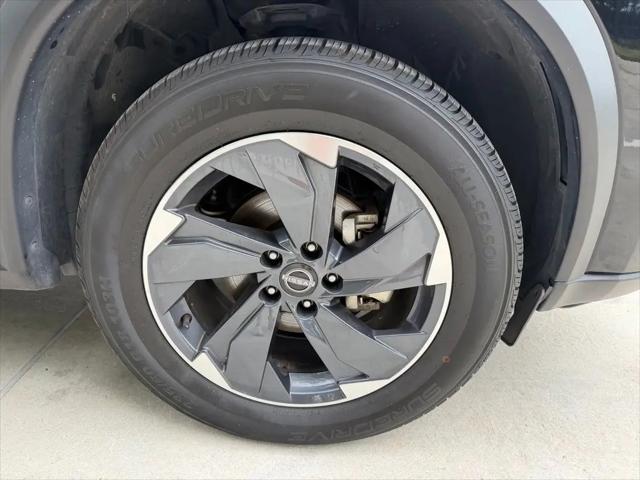 2025 Nissan Rogue SV FWD