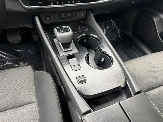 2025 Nissan Rogue SV FWD