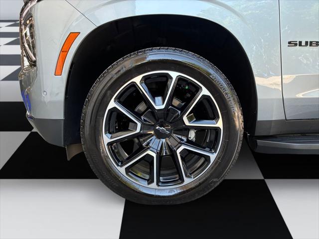 2026 Chevrolet Suburban RST, 4WD