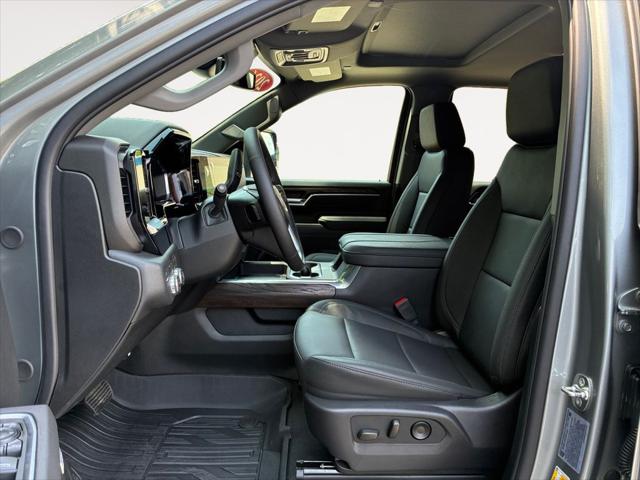 2026 GMC Sierra 2500HD Crew Cab, Standard Bed, SLT, 4WD