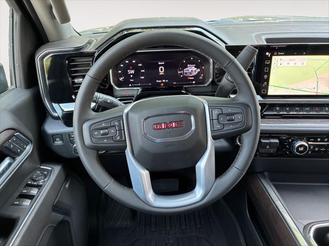 2026 GMC Sierra 2500HD Crew Cab, Standard Bed, SLT, 4WD