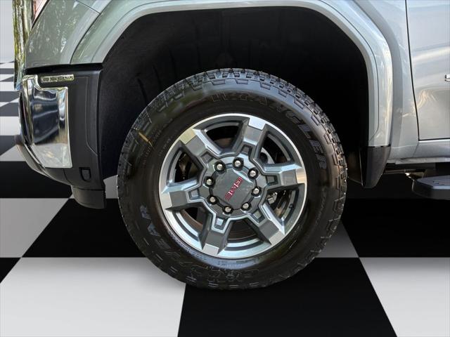 2026 GMC Sierra 2500HD Crew Cab, Standard Bed, SLT, 4WD