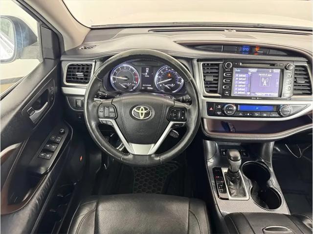 2015 Toyota Highlander Limited Platinum V6