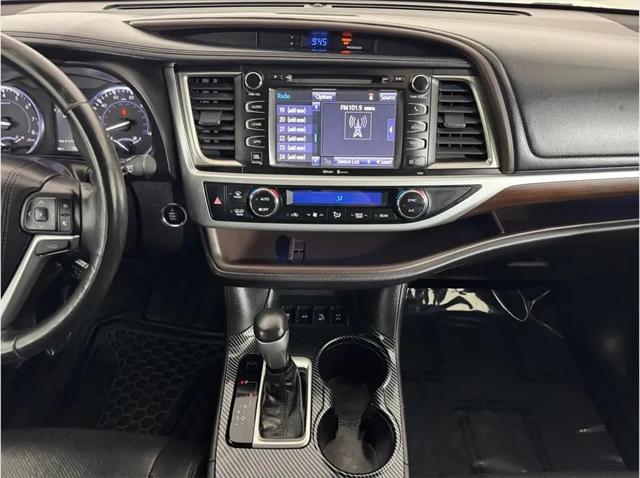 2015 Toyota Highlander Limited Platinum V6