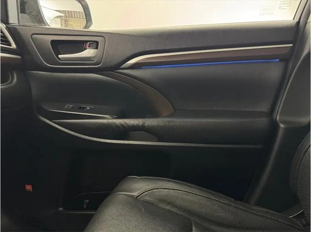 2015 Toyota Highlander Limited Platinum V6