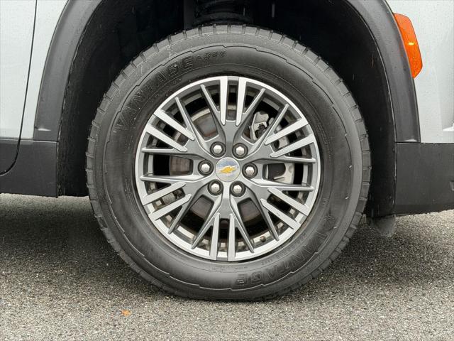 2024 Chevrolet Traverse FWD LT