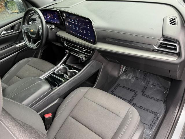 2024 Chevrolet Traverse FWD LT