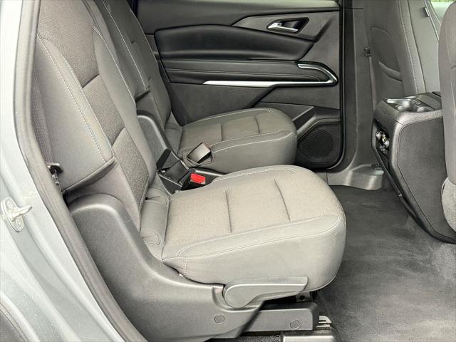 2024 Chevrolet Traverse FWD LT