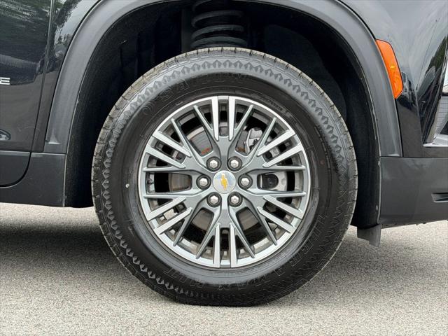 2024 Chevrolet Traverse FWD LT