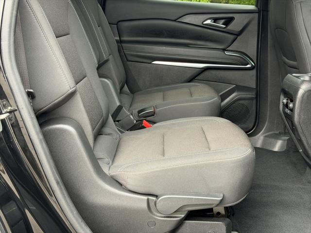 2024 Chevrolet Traverse FWD LT