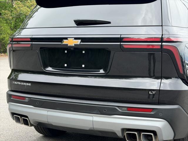 2024 Chevrolet Traverse FWD LT