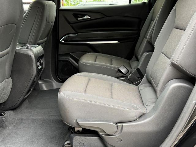 2024 Chevrolet Traverse FWD LT