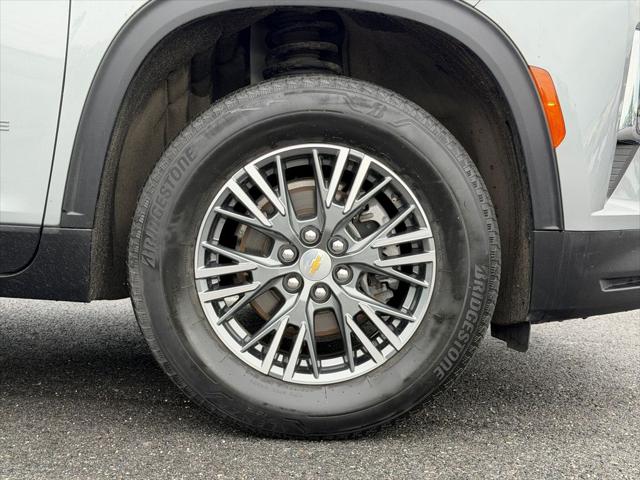 2024 Chevrolet Traverse FWD LT