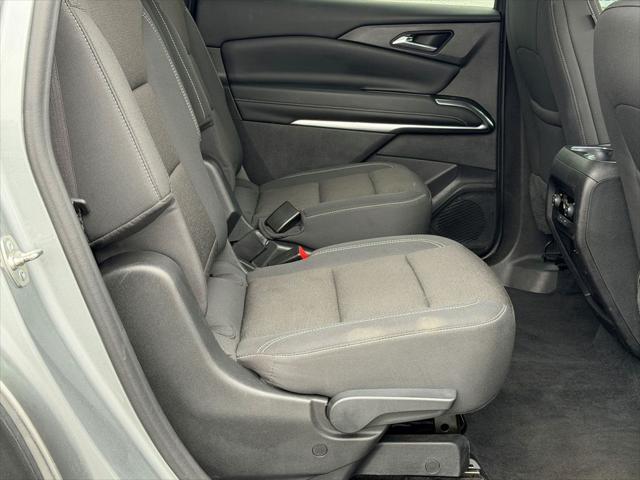 2024 Chevrolet Traverse FWD LT