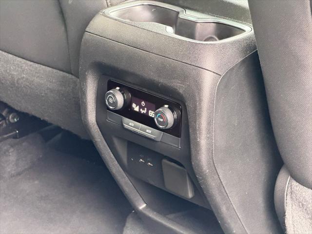 2024 Chevrolet Traverse FWD LT