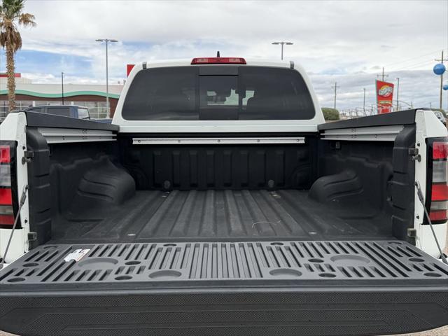 2023 Nissan Frontier Crew Cab Long Bed SV 4x4