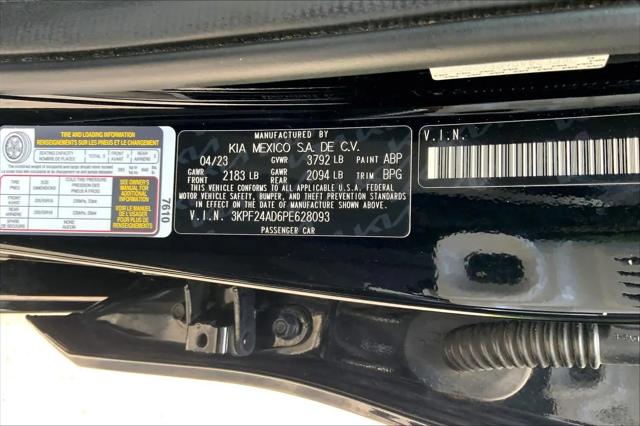 2023 Kia Forte LXS