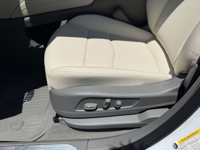 2026 Cadillac XT5 Premium Luxury FWD