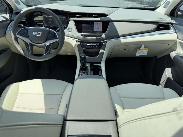 2026 Cadillac XT5 Premium Luxury FWD