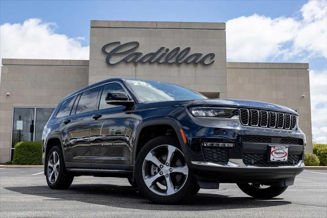 2023 Jeep Grand Cherokee L Limited 4x4 for sale in Rockford, IL