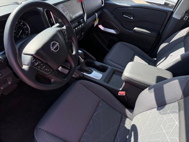 2026 Nissan Frontier Crew Cab SV 4x2