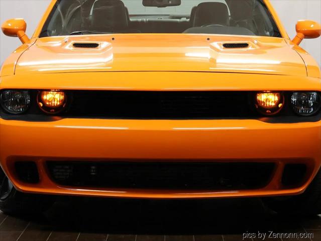 2014 Dodge Challenger R/T Plus