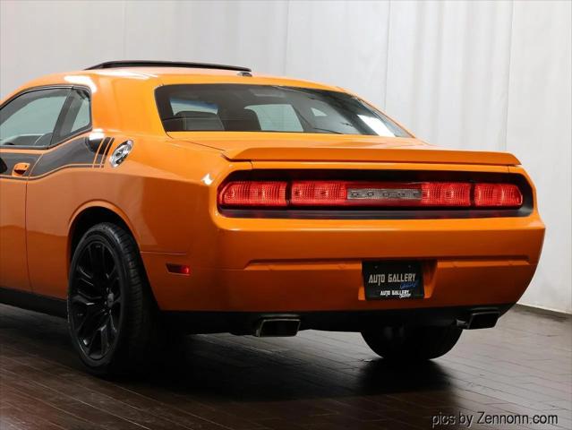 2014 Dodge Challenger R/T Plus