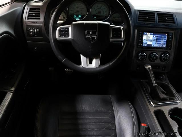 2014 Dodge Challenger R/T Plus