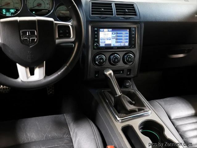 2014 Dodge Challenger R/T Plus