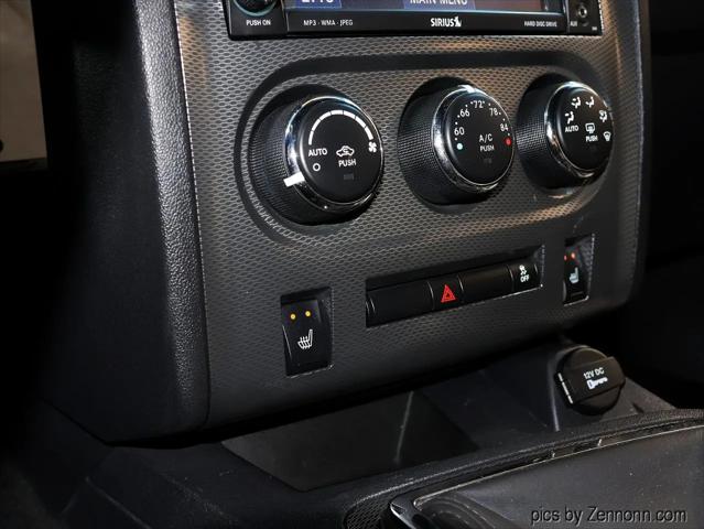 2014 Dodge Challenger R/T Plus
