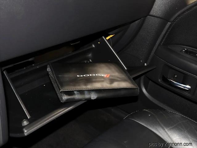 2014 Dodge Challenger R/T Plus