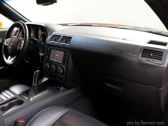 2014 Dodge Challenger R/T Plus