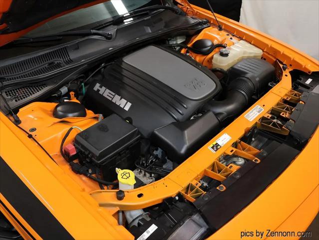 2014 Dodge Challenger R/T Plus