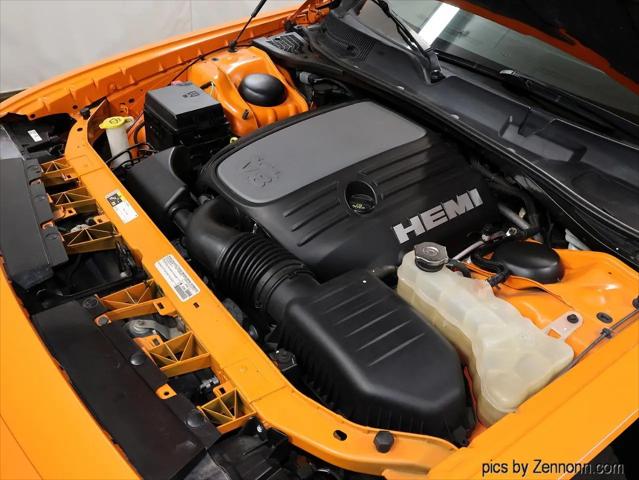 2014 Dodge Challenger R/T Plus