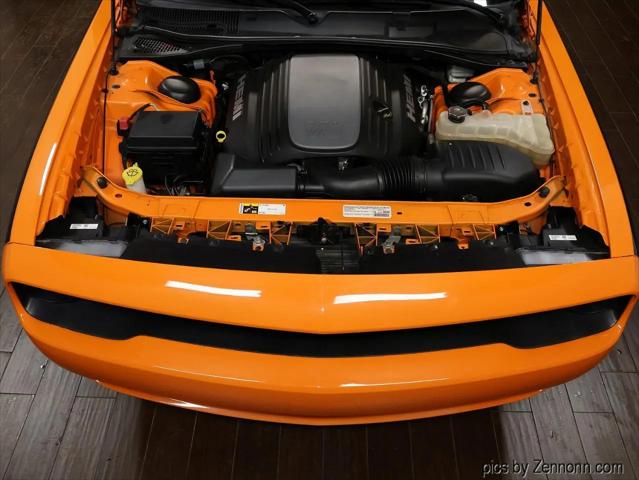 2014 Dodge Challenger R/T Plus