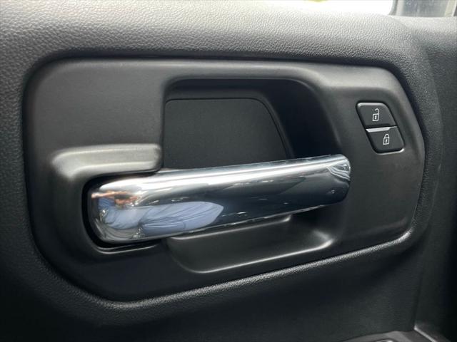 2026 Chevrolet Silverado 1500 4WD Crew Cab Short Bed Custom