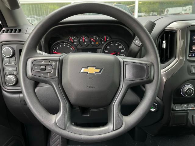 2026 Chevrolet Silverado 1500 4WD Crew Cab Short Bed Custom