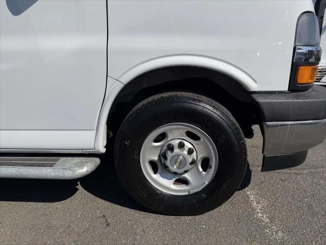 2024 Chevrolet Express Cargo Van RWD 2500 Regular Wheelbase WT